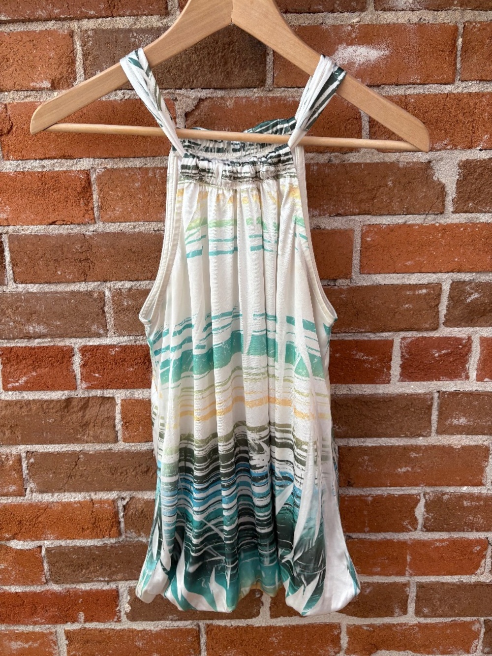 Charlotte Russe Women’s Satin Bubble Hem, Lined Halter Top Size S